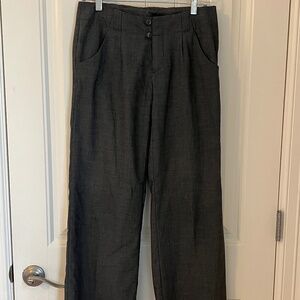 Banana Republic Size 4 Grey Wide-Legged Pant